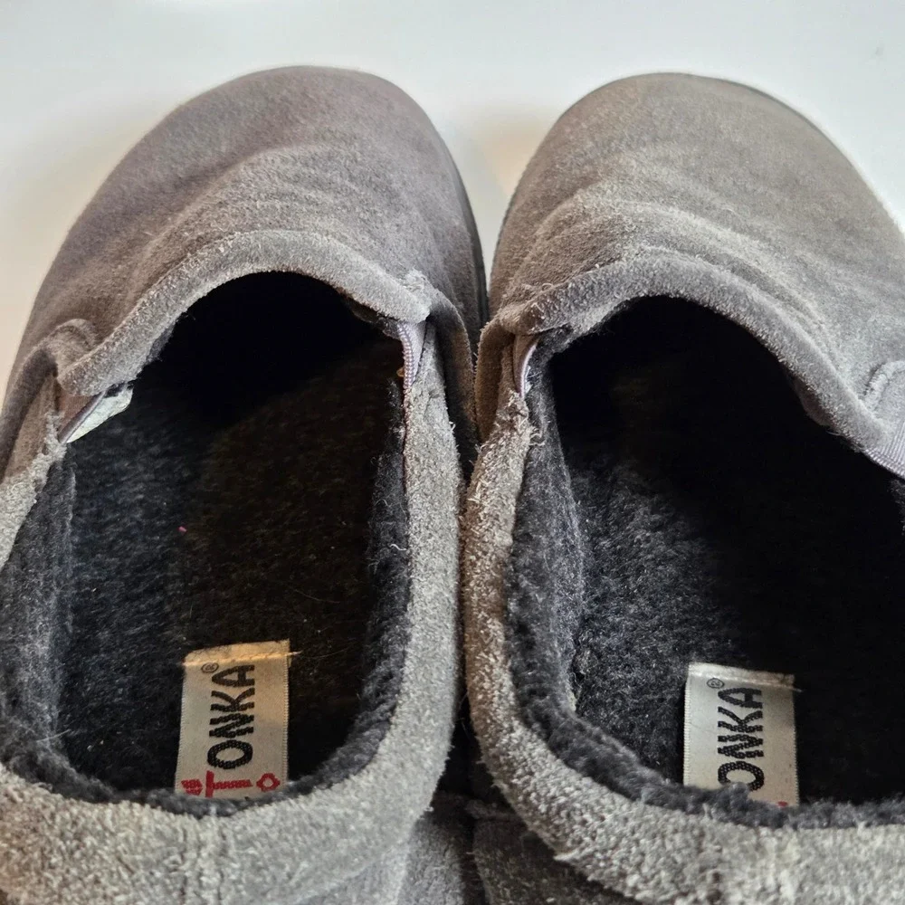 Minnetonka Suede Faux Fur Slip On Shoes Mens 9 Charcoal Gray Gorpcore Casual